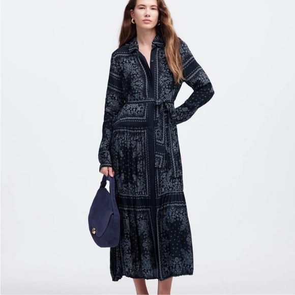 Madewell Dresses & Skirts - Madewell Relaxed Long-Sleeve Tiered Midi Dress in Bandana